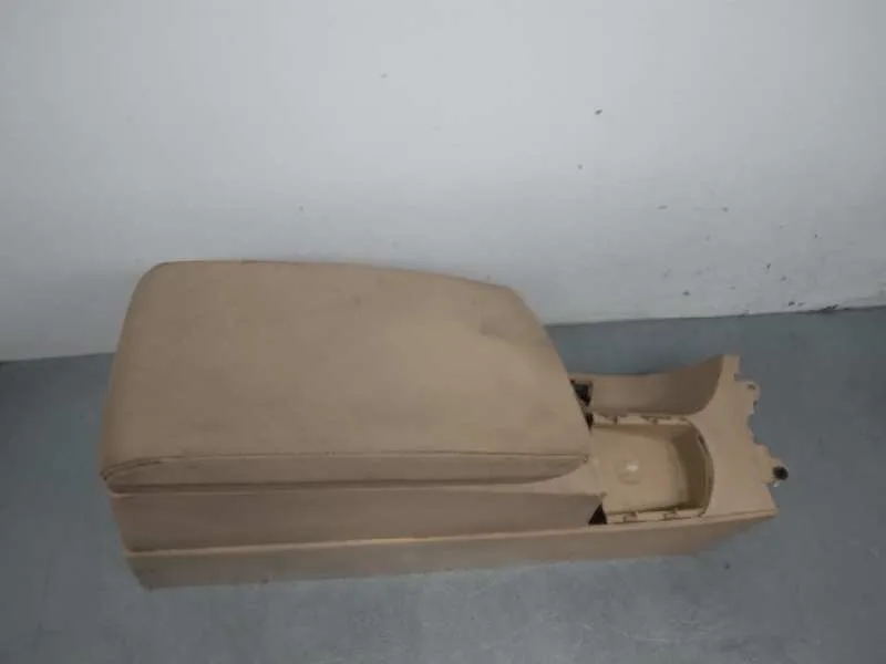 Apoyabrazos Central para Bmw X3 (E83)