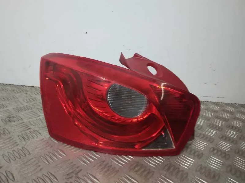 Piloto Trasero Izquierdo para Seat Ibiza (6J5)