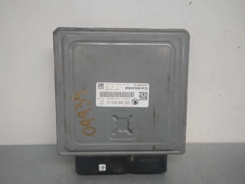 Centralita Motor Uce para Skoda Spaceback (5H)