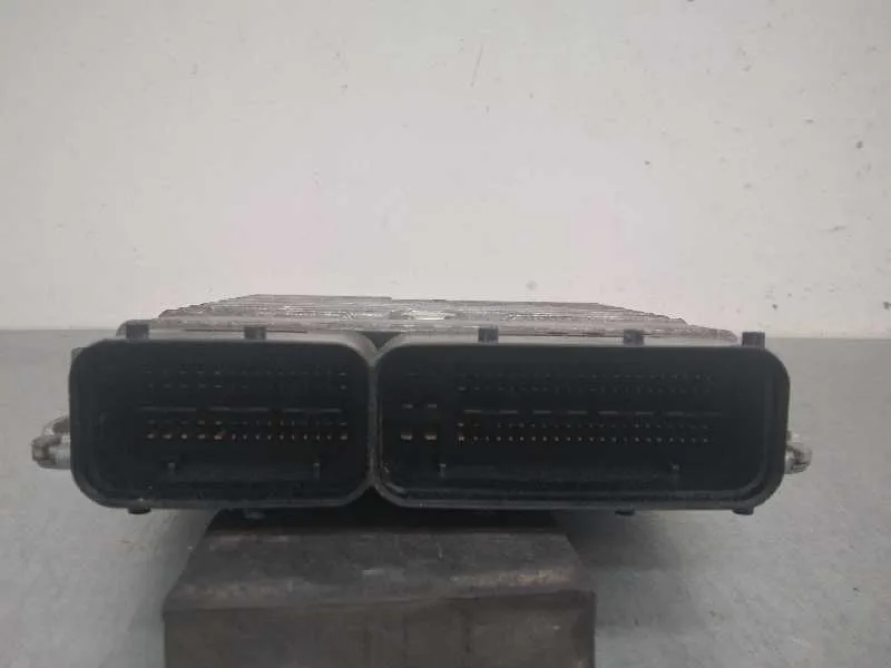 Centralita Motor Uce para Skoda Spaceback (5H)