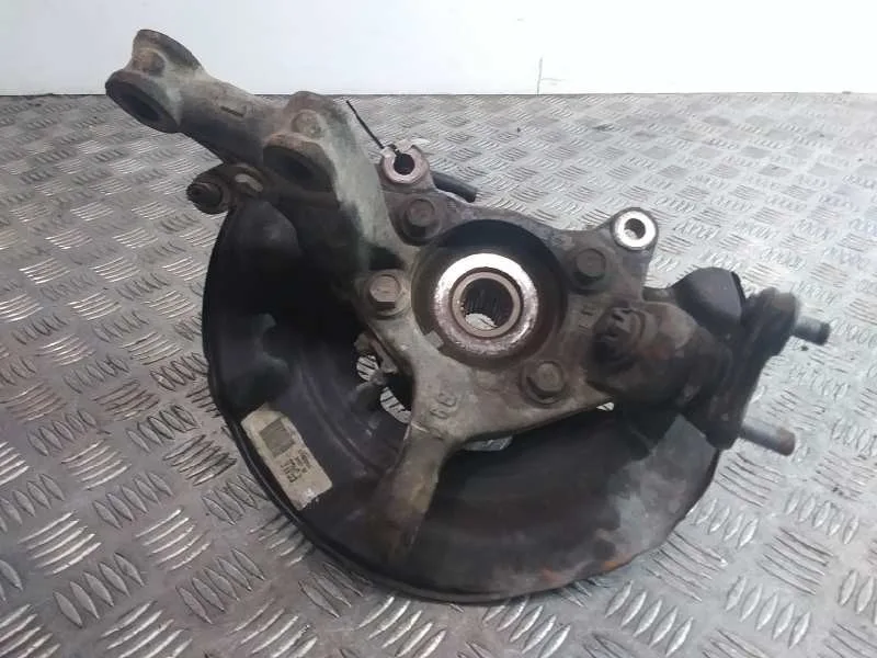 Mangueta Delantera Izquierda para Toyota Auris