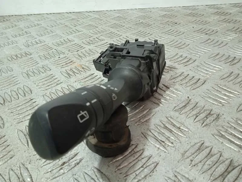 Mando Limpia para Toyota Auris