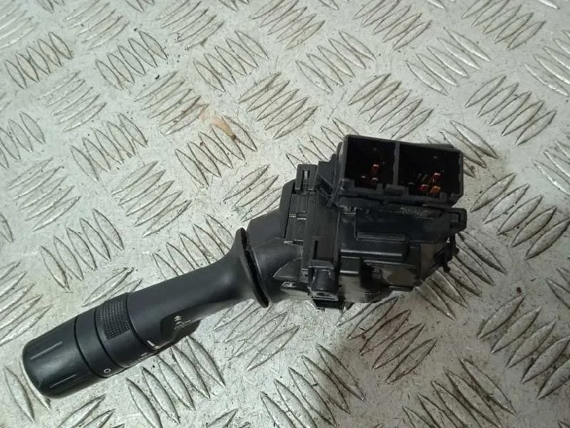 Mando Limpia para Toyota Auris