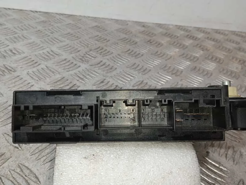 Motor Elevalunas Delantero Derecho para Seat Exeo St (3R5)(2009>)