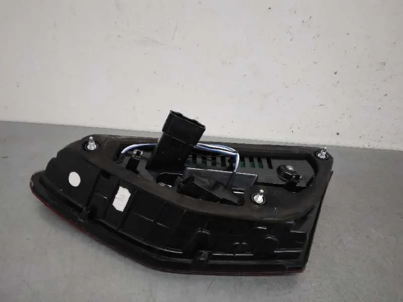 Piloto Trasero Izquierdo Interior para Seat Leon (5F1)