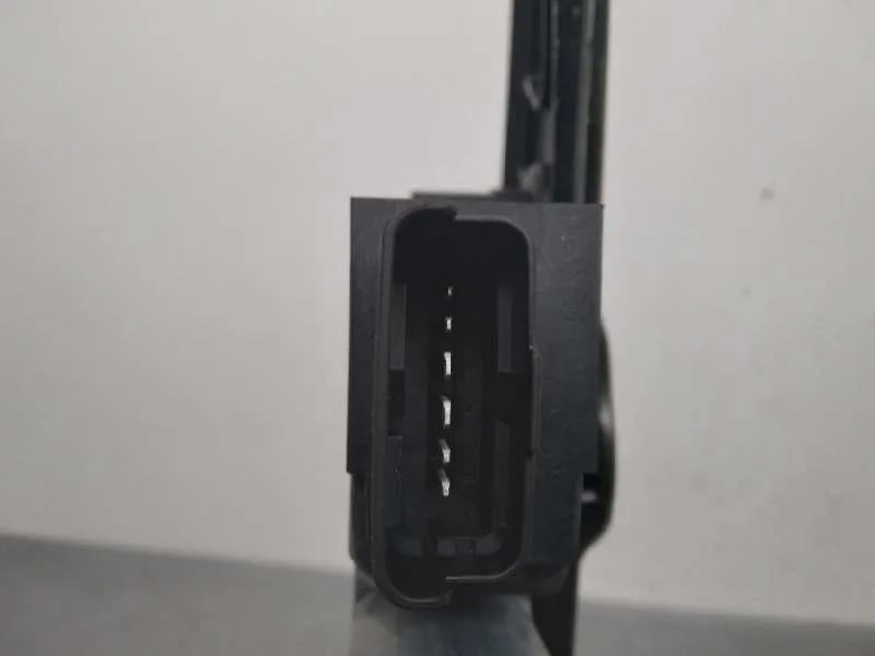 Elevalunas Delantero Izquierdo para Peugeot 5008