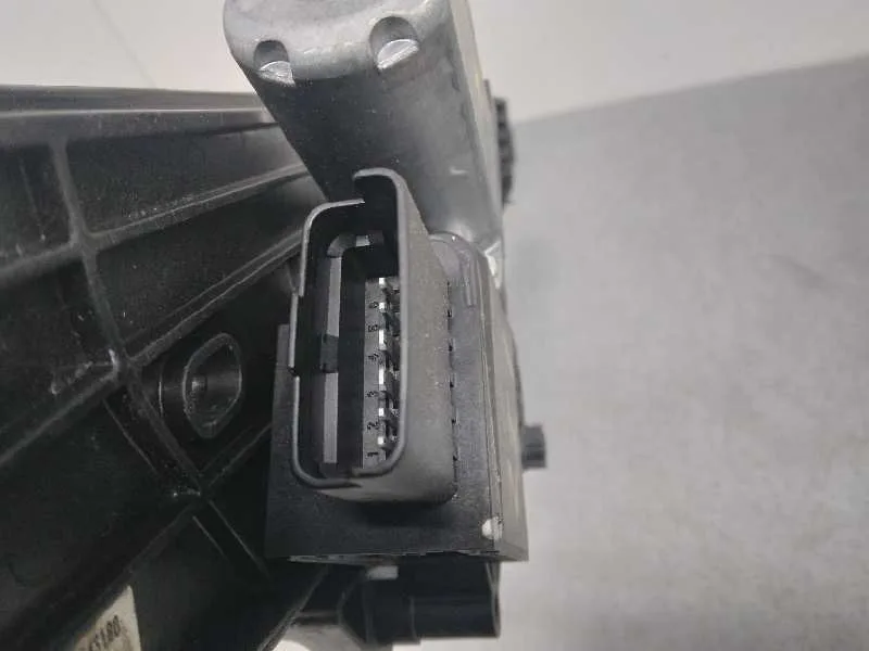 Elevalunas Trasero Izquierdo para Peugeot 5008