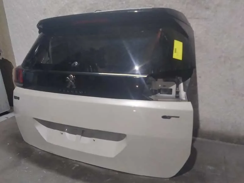 Porton Trasero para Peugeot 5008