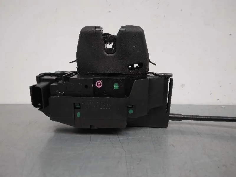 Cerradura Maletero / Porton para Peugeot 5008