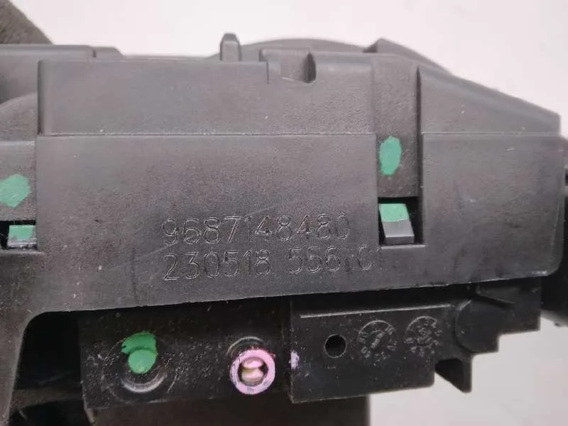 Cerradura Maletero / Porton para Peugeot 5008