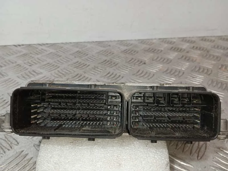 Centralita Motor Uce para Peugeot 2008 (--.2013->)