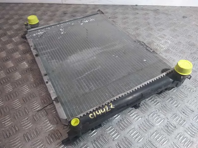 Radiador Agua para Nissan Micra (K12E)