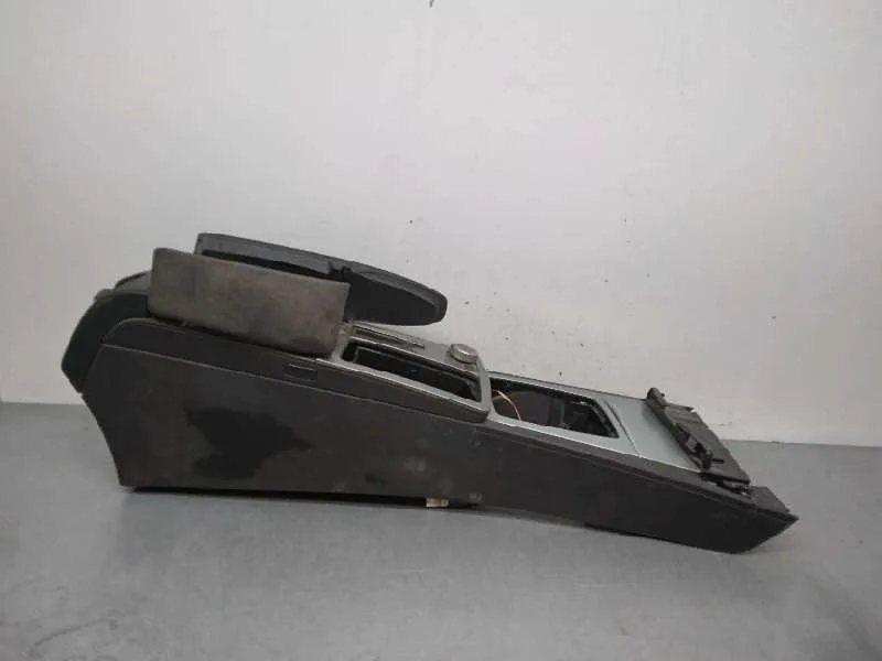 Apoyabrazos Central para Mercedes-Benz Clase C (W204) Berlina