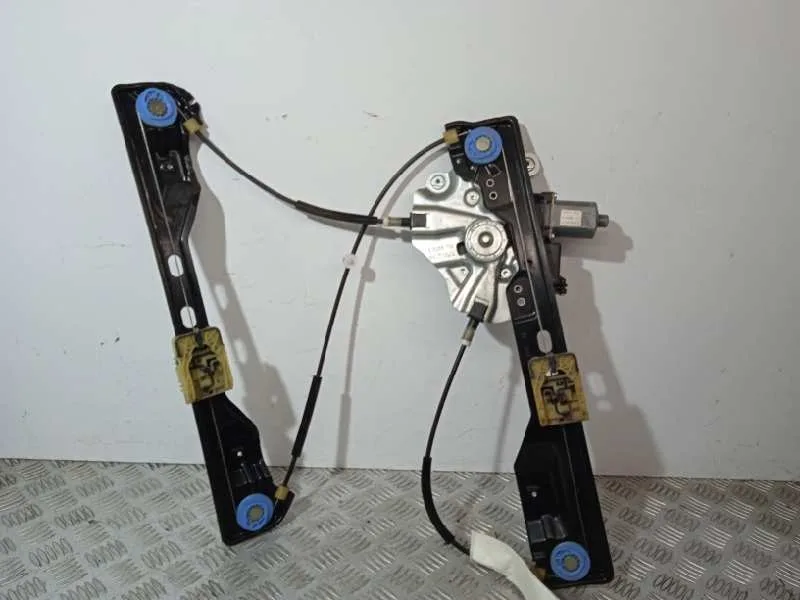 Elevalunas Delantero Derecho para Opel Zafira Tourer