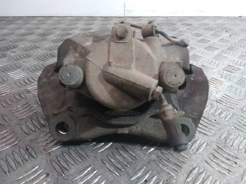 Pinza Freno Delantera Derecha para Volkswagen Touareg (7La)