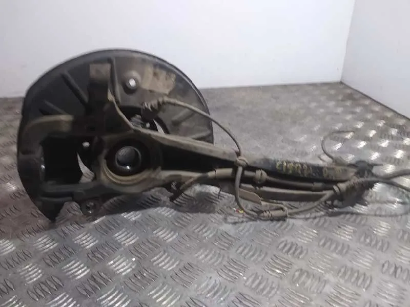 Mangueta Delantera Izquierda para Volkswagen Touareg (7La)