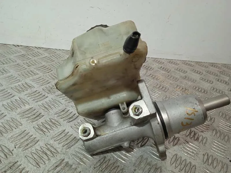 Bomba Freno para Mercedes-Benz Sprinter 02.00 -> Caja Cerrada