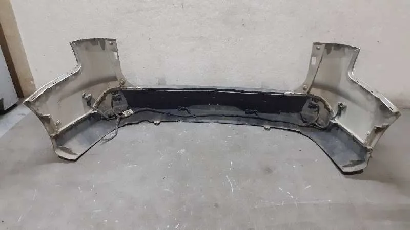 Paragolpes Trasero para Ford Focus Turn.