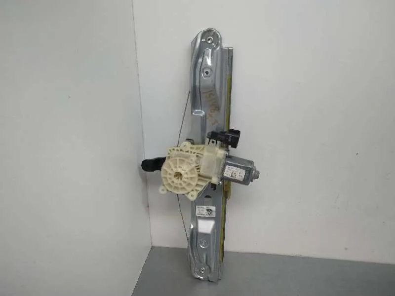 Elevalunas Trasero Izquierdo para Ford Focus Turn.