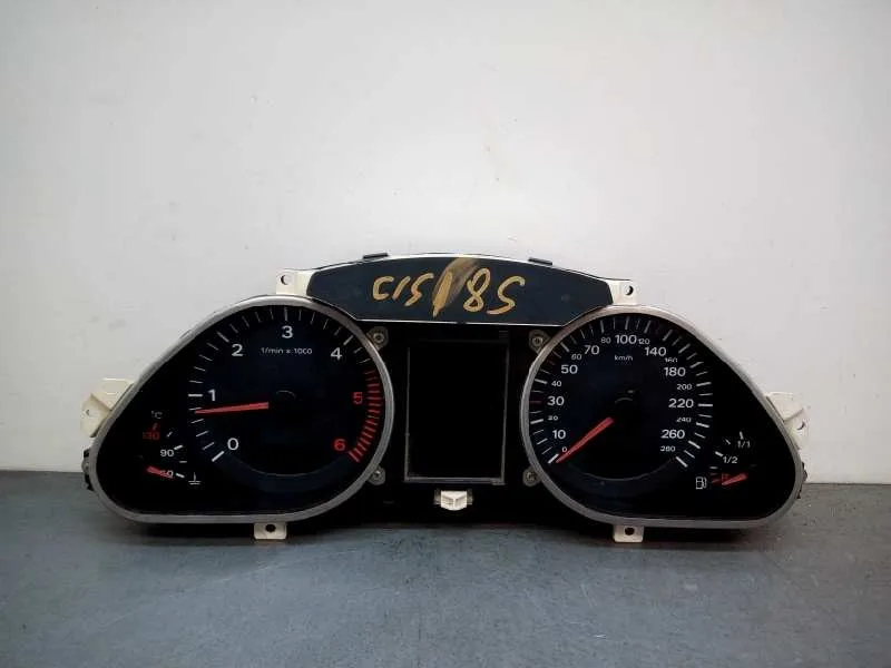 Cuadro Instrumentos para Audi A6 Berlina (4F2)