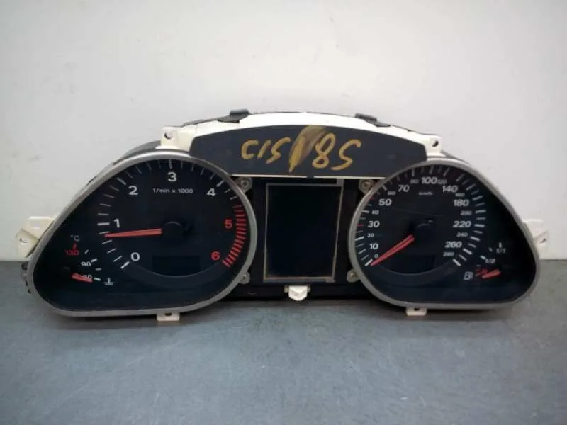 Cuadro Instrumentos para Audi A6 Berlina (4F2)