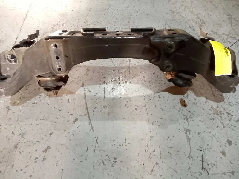 Puente Delantero para Lexus Is200 (Gxe10)