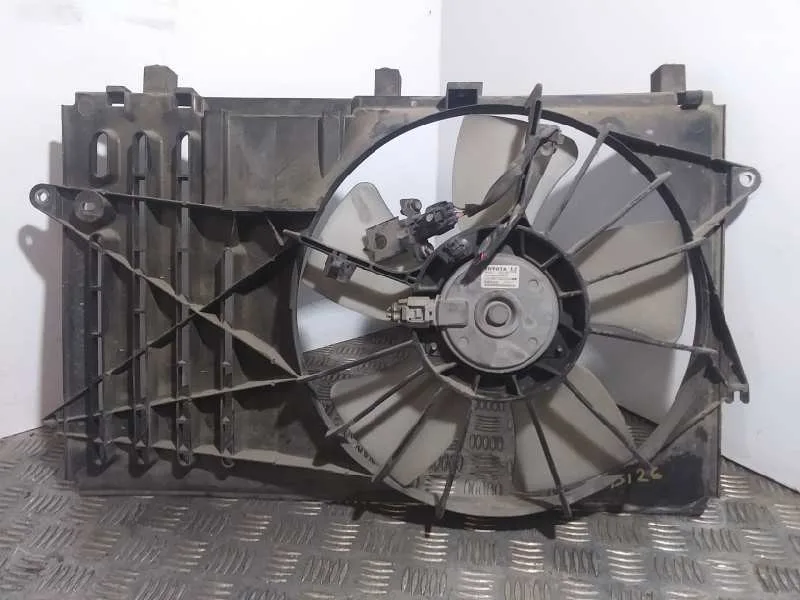Electroventilador para Toyota Corolla (E12)