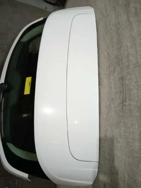 Porton Trasero para Ford Focus Lim. (Cb8)
