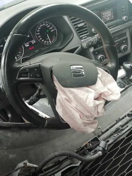 Volante para Seat Leon St (5F8)