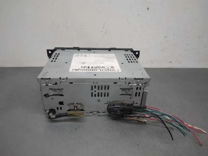 Sistema Audio / Radio Cd para Chrysler Jeep Gr.cherokee (Wh)
