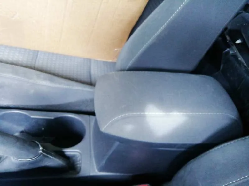 Apoyabrazos Central para Toyota Auris