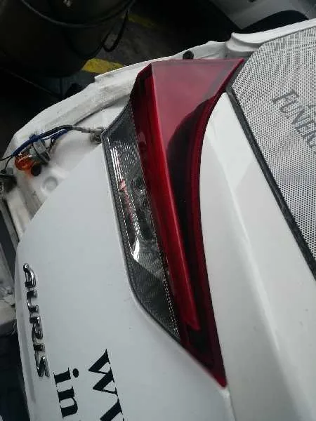 Piloto Trasero Izquierdo Interior para Toyota Auris