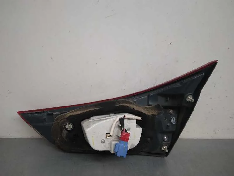 Piloto Trasero Izquierdo Interior para Toyota Auris