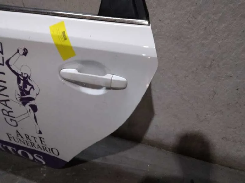 Puerta Trasera Izquierda para Toyota Auris