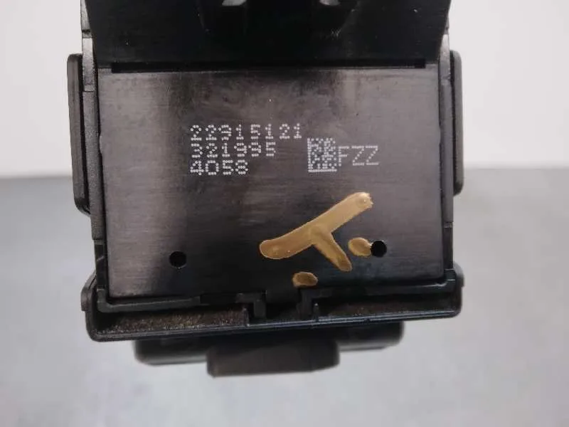 Mando Elevalunas Delantero Izquierdo para Opel Insignia Berlina