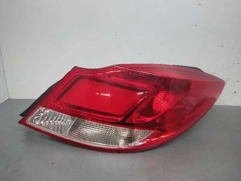 Piloto Trasero Derecho para Opel Insignia Berlina