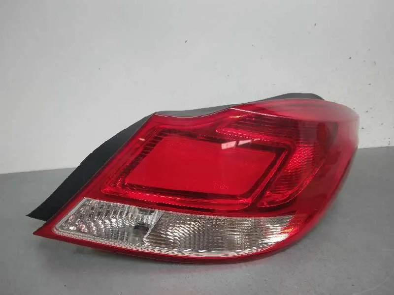 Piloto Trasero Derecho para Opel Insignia Berlina