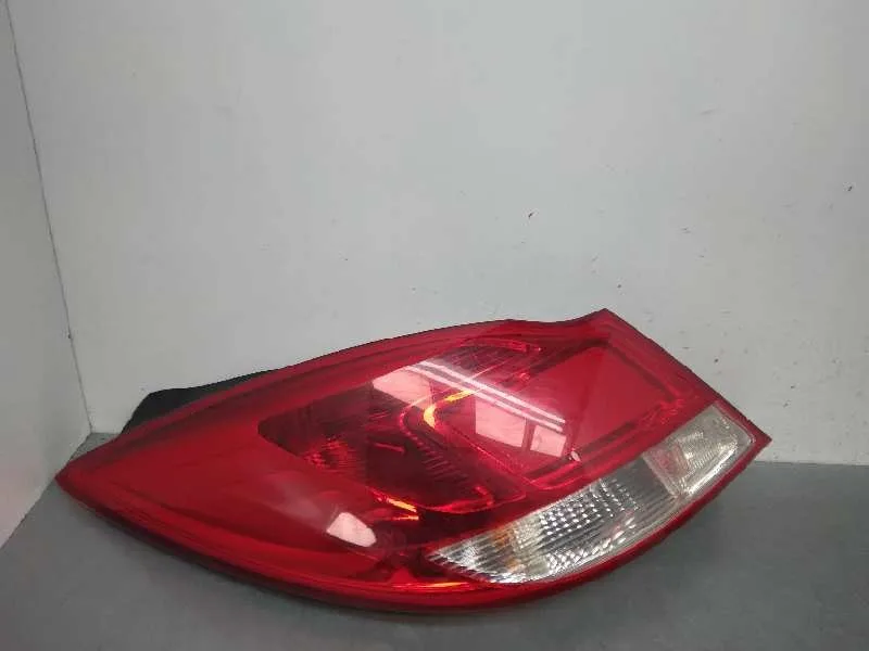 Piloto Trasero Izquierdo para Opel Insignia Berlina