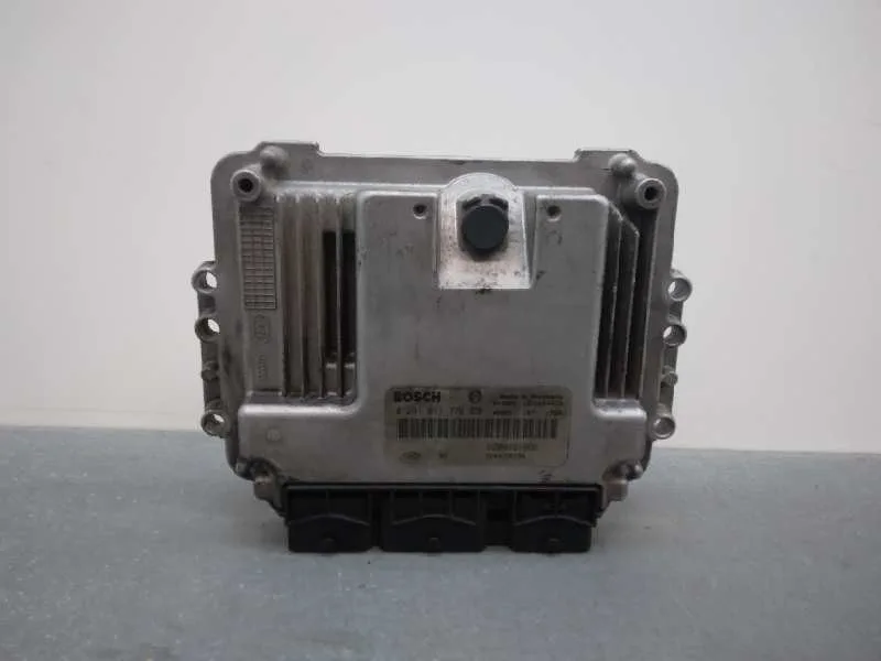 Centralita Motor Uce para Renault Megane Grand Scenic Ii