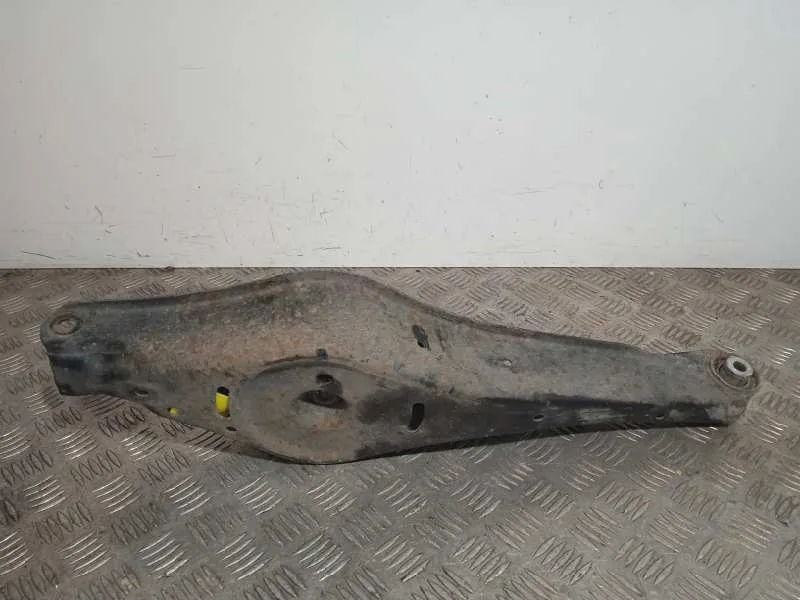 Brazo Suspension Inferior Trasero Derecho para Seat Altea (5P1)