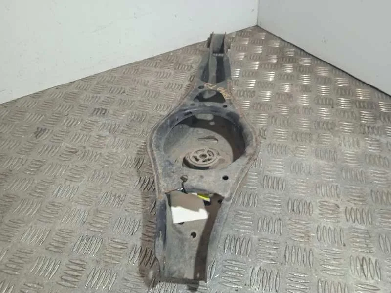 Brazo Suspension Inferior Trasero Derecho para Seat Altea (5P1)