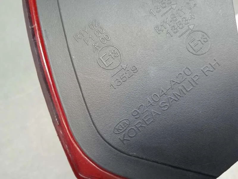 Piloto Trasero Derecho Interior para Kia Cee'd
