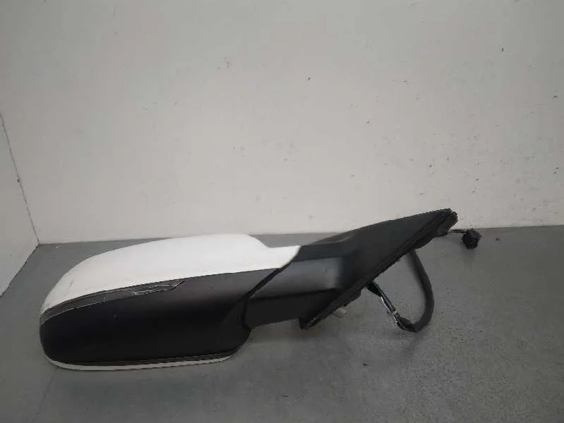 Retrovisor Derecho para Audi A4 Ber. (B8)