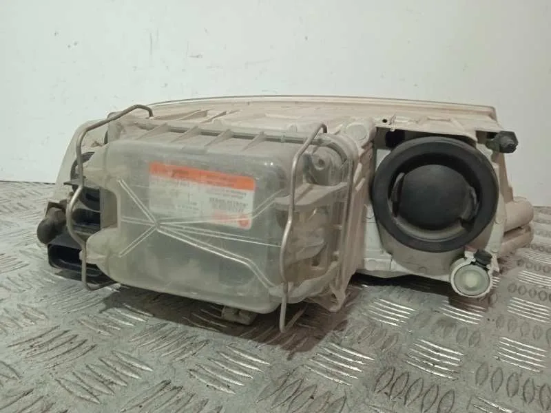 Faro Izquierdo para Skoda Octavia Berlina (1Z3)