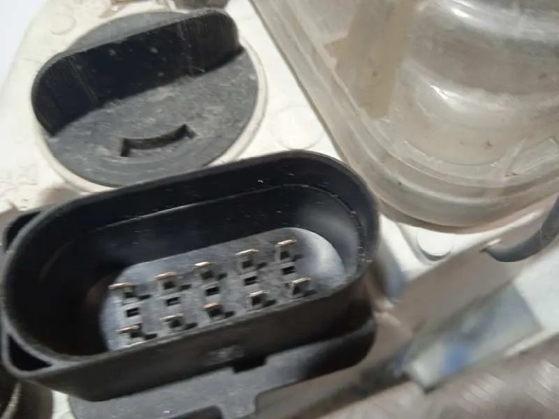 Faro Izquierdo para Skoda Octavia Berlina (1Z3)