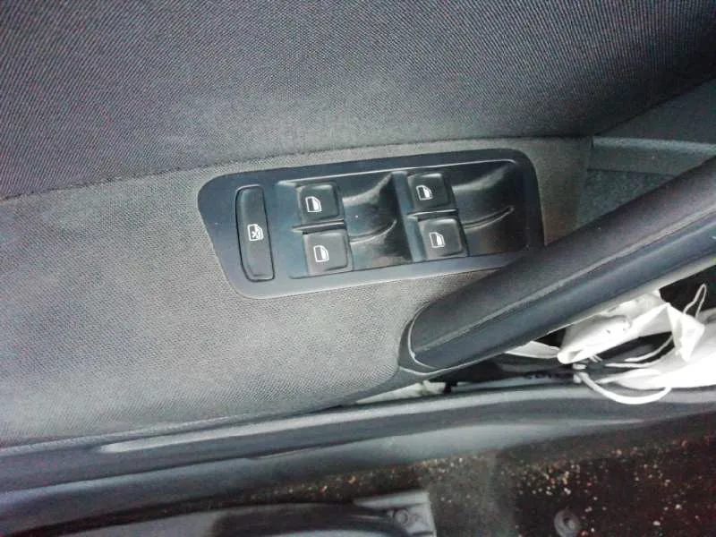 Mando Elevalunas Delantero Izquierdo para Volkswagen Golf Vii Lim.