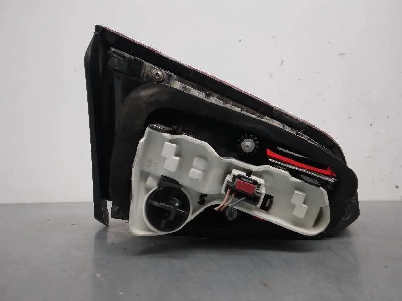 Piloto Trasero Derecho Interior para Volkswagen Golf Vii Lim.