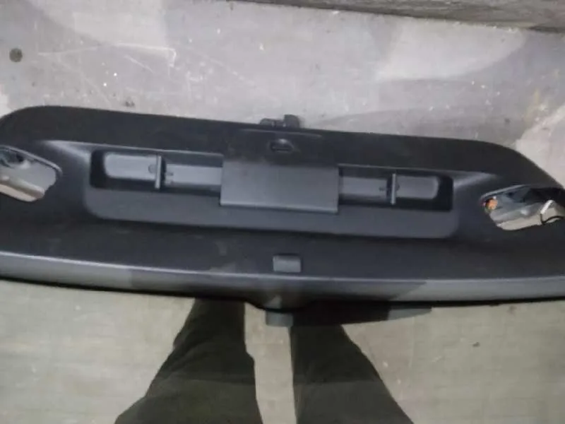 Porton Trasero para Volkswagen Golf Vii Lim.