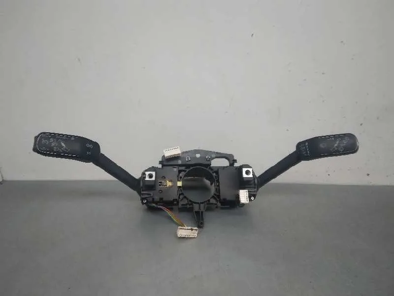 Mando Multifuncion para Seat Leon (5F1)
