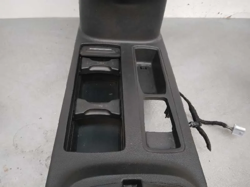 Apoyabrazos Central para Ford Focus